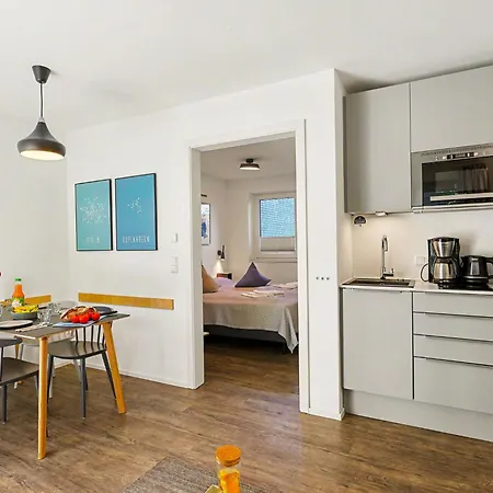 Seeblume By Interhome * Lembruch